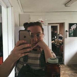 Meet your Posher, Bethani